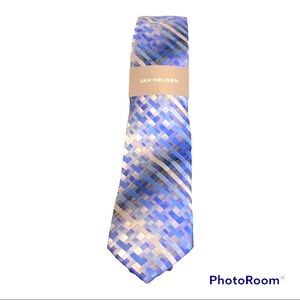 NWT VAN HEUSEN TIE